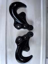 Freightliner M2 106Tow Hooks 15-23690-000 15-...