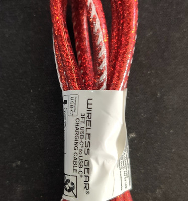 WirelessGear USB-C to USB-C Flexible 3ft Red Glitter Charging Cable BL3521