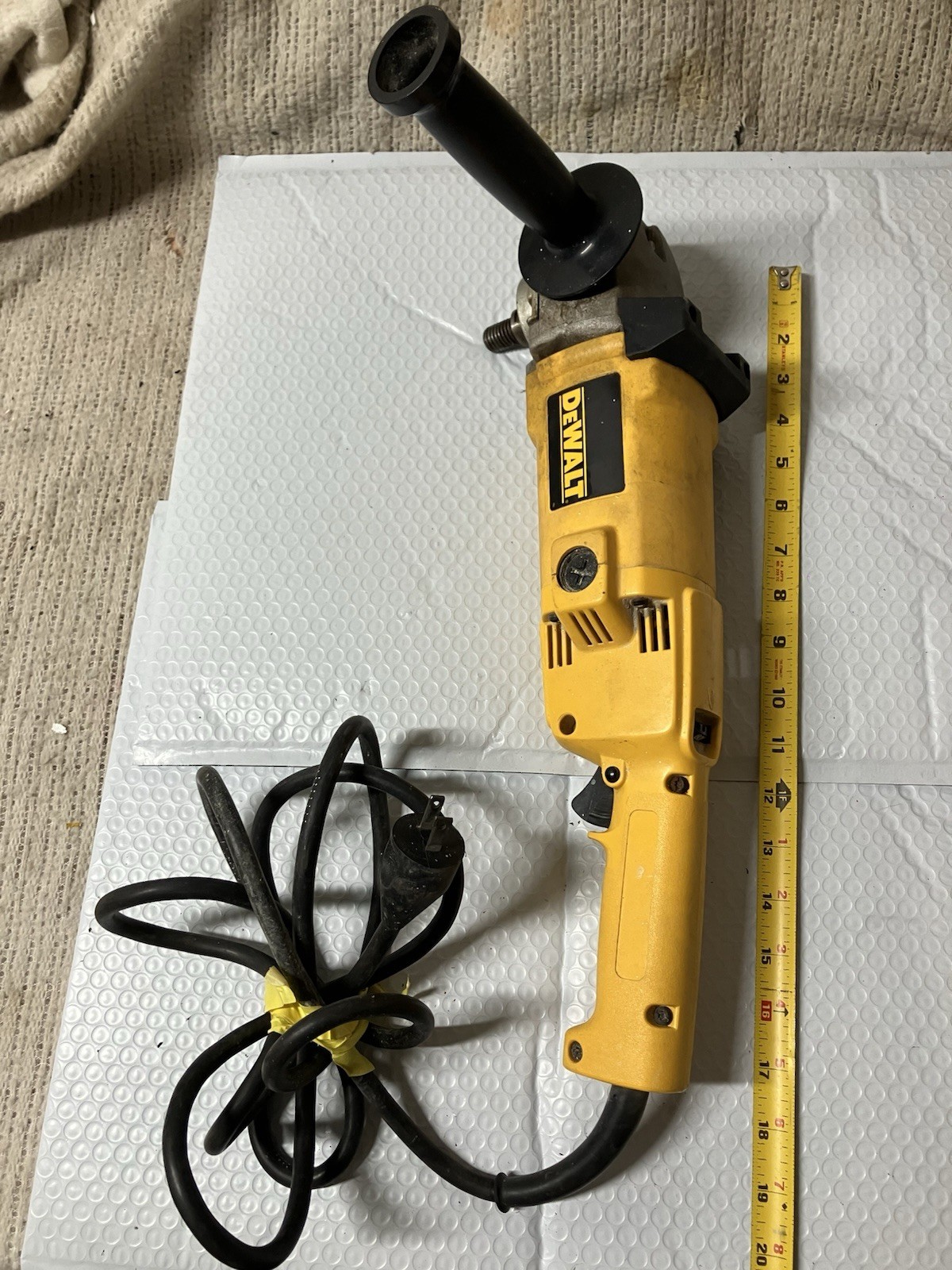 Dewalt DW849 Corded Electric Sander Polisher Buffer  TOOL ON