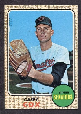 1968 Topps #66b Casey Cox Yellow Letters the Scarce variation