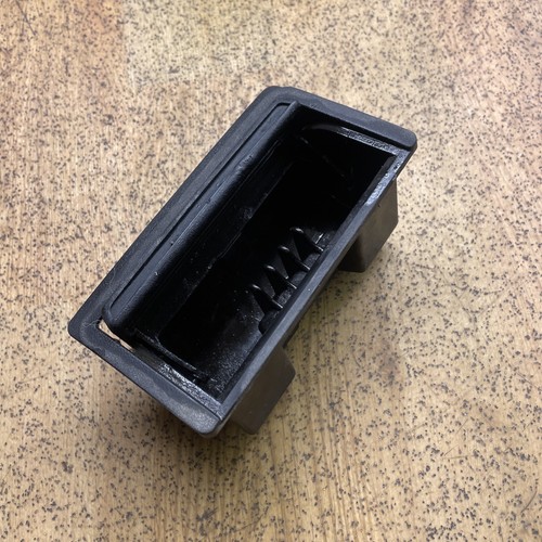 Range Rover Classic centre console ash tray PAM5132. W2 - Picture 4 of 7