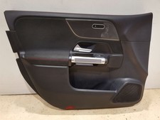 Mercedes-Benz GLB X247 2021 Vorne links Verkleidung Tür vorne A2477204702 Mercedes-Benz GLB X247 2021 Vorne links Verkleidung Tür vorne A2477204702