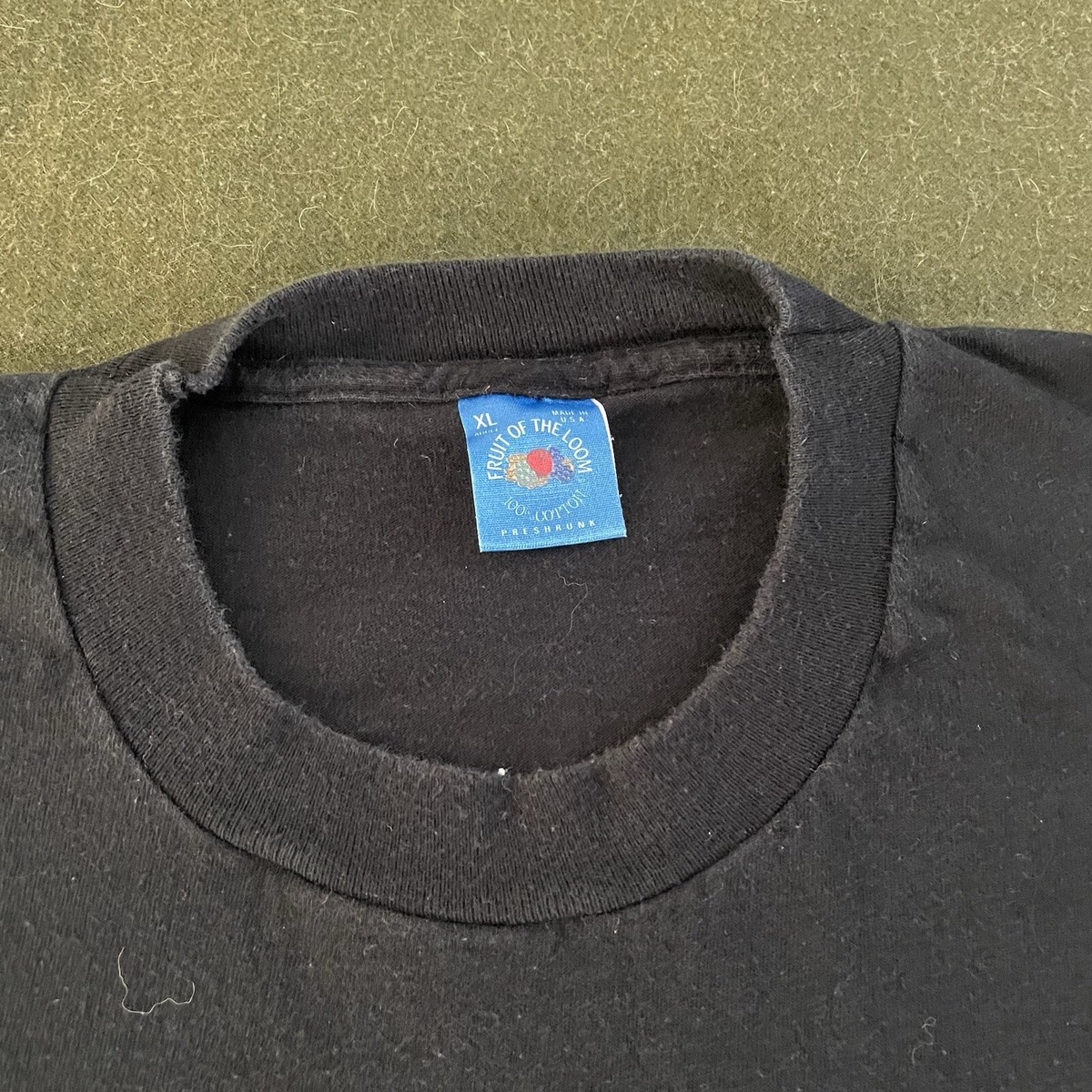 Size XL- Vintage Original 1994 World Tour Helmet Band T Size XL- Vintage Original 1994 World Tour Helmet Band T