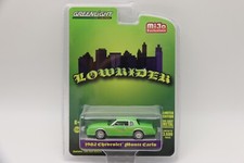 GREENLIGHT 1/64 1982 Chevrolet Monte Carlo
