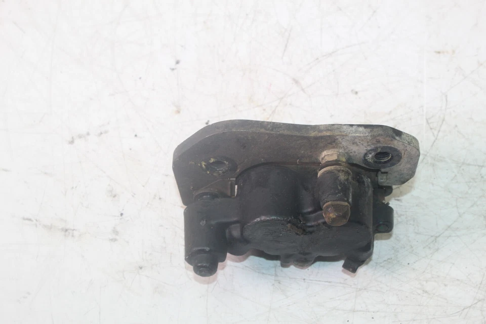 Штангенциркуль левого переднего тормоза 14-19 Can-Am Outlander 1000 6x6 705600862 - Изображение 2 из 4