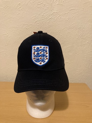 England Boys Junior- Navy Blue-Baseball Cap Adjustable Bnwt Free P&P