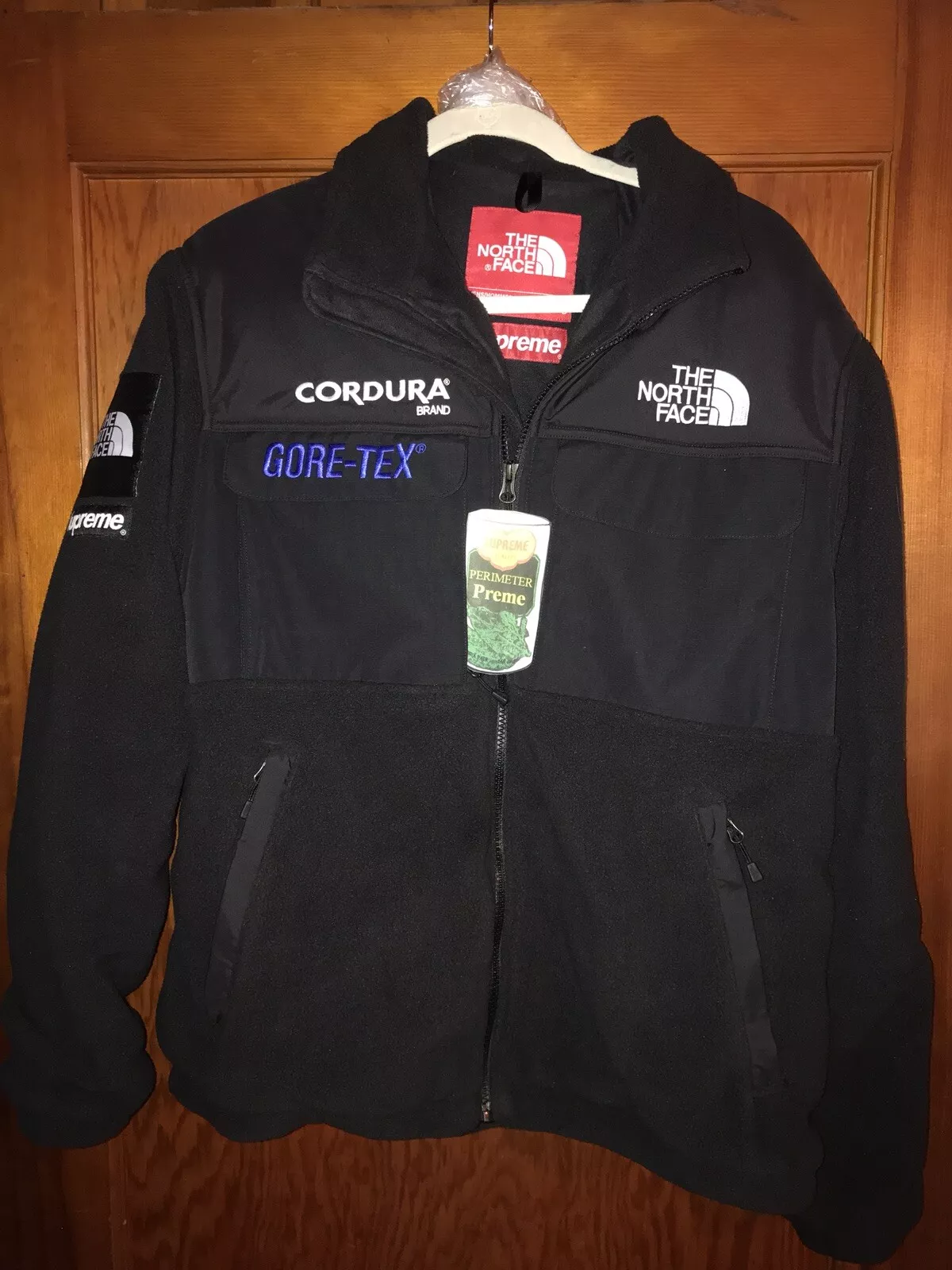 Toison Supreme X The North Face Expedition FW18 grande