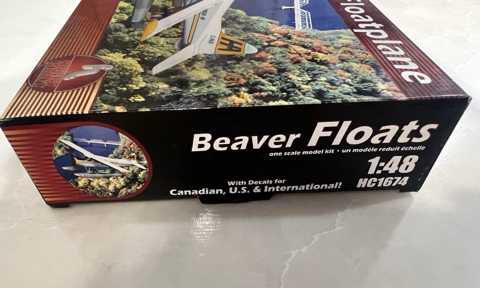 Hobby Craft HC1674 148 Scale Beaver Float Plane Harbour Air Canadian
