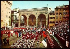 VTG FIRENZE PIAZZA DELLA SIGNORIA POSTCARD ITALY 16TH CENTURY FOOTBALL UNPOSTED