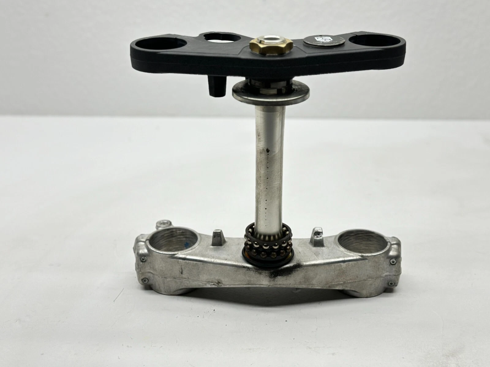 2009 Suzuki GSXR 600 Triple Tree Clamp Steering Stem 51410-01H10