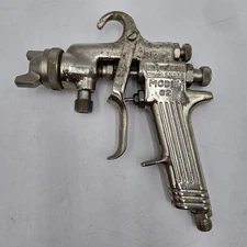 BINKS Model 62 Paint Spray Gun with 66SF Binks Air Cap/Air Nozzle