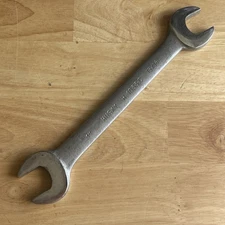 Husky 15/16" x 1" Double Open End Wrench H-1033-C Vtg USA