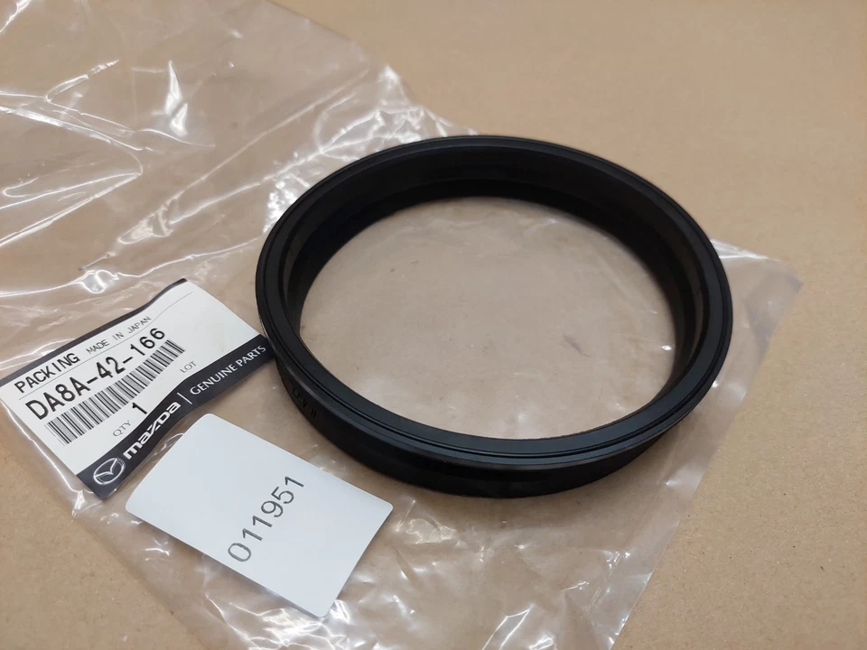 Junta de sello de bomba de tanque de combustible Mazda CX-3 2015-2019 DA8A42166 genuina NUEVO Foto 2 de 4