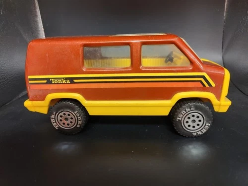 Vintage 70s Copper Colered Tonka Pressed Steel  Van#2652