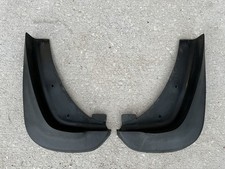 2008-2016 Volvo Xc70 Front Mud Flaps Oem Genuine Set 30744133 2008-2016 Volvo Xc70 Front Mud Flaps Oem Genuine Set 30744133
