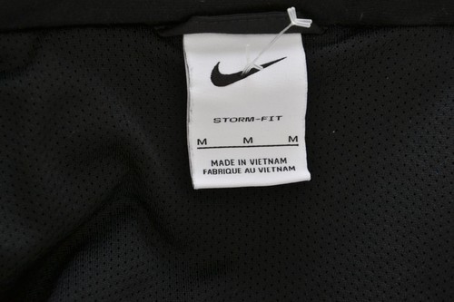 CHAQUETA WINDRUNNER FUTBOL FC ZURICH SUIZA 2022/2023 NIKE M - Imagen 3 de 7