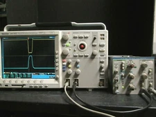 Pulse Generator 50 MHz Dual Output TESTED! Tektronix PG507 