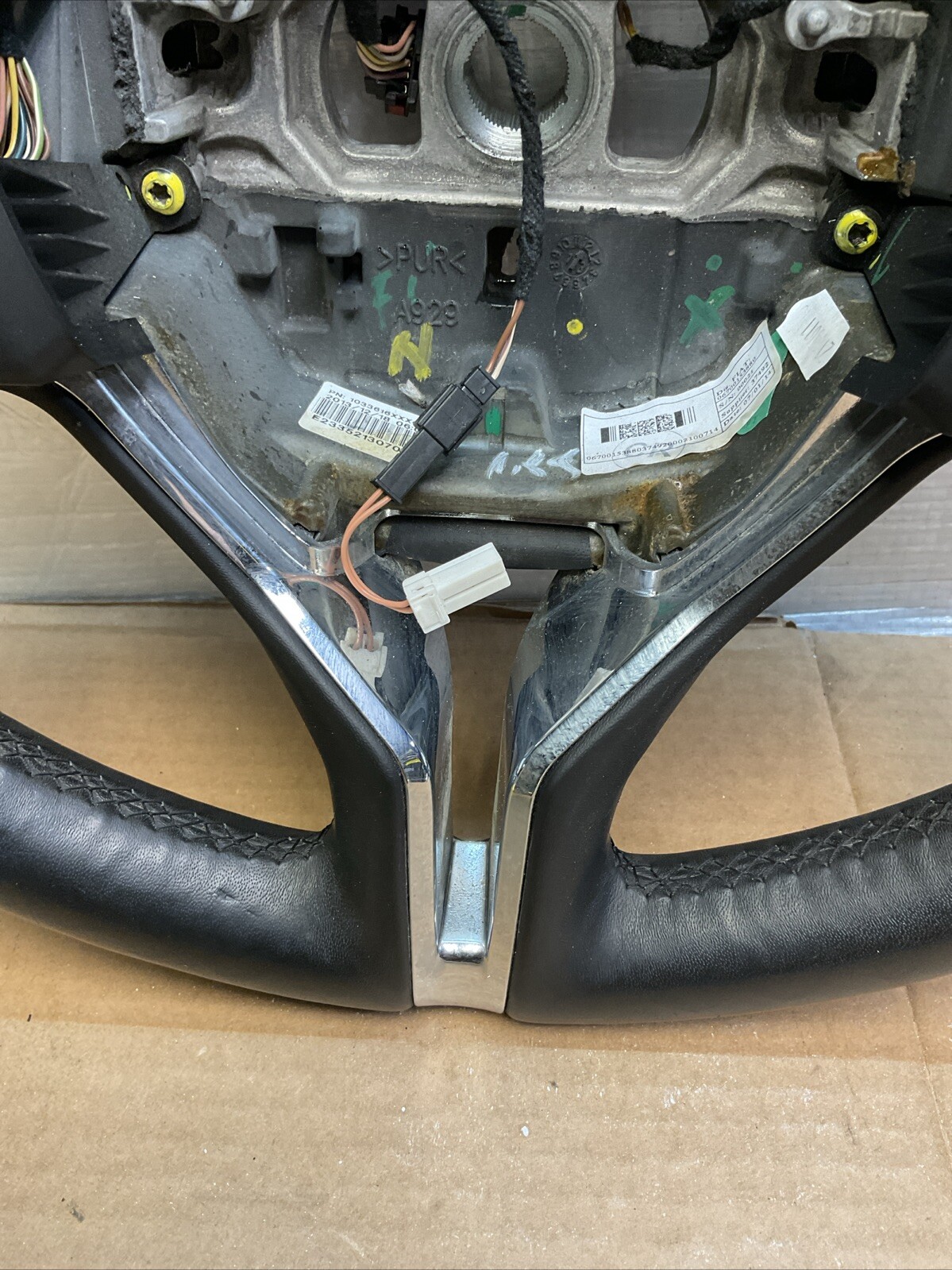 2014-2021 MASERATI QUATTROPORTE OEM FRONT DRIVER STEERING WHEEL BLACK LEATHER
