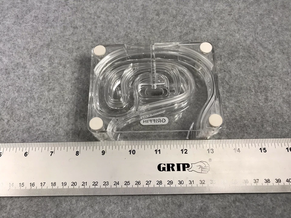 Amplificador acústico Griffin AirCurve para iPhones antiguos de 30 pines acrílico transparente raro Foto 4 de 4