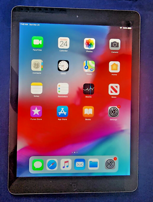 Apple iPad Air 1st Gen. A1474 16GB Wi-Fi 9.7