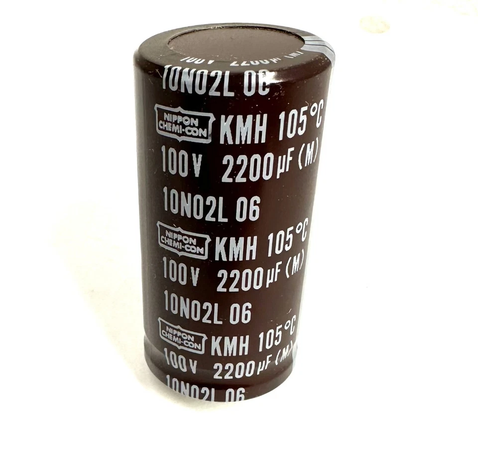 EKMH101VSN222MQ50T United Chemi-Con 2200uF 100V 20% (25,4X50mm) (Lote de 10) ¡NUEVO! Foto 2 de 4