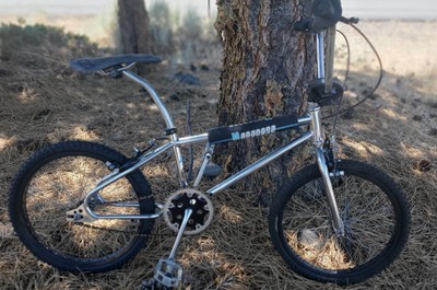 Vintage Bicycles - Mongoose Californian 