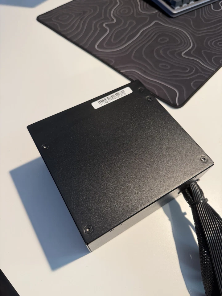 Rosewill Gaming ARC 750W Power Supply - USED - Image 3 of 4