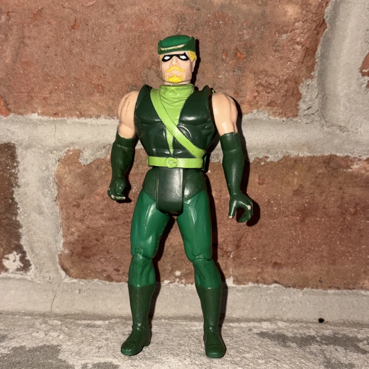 Kenner Green Arrow DC Universe Comic Book Heroes Action Figures
