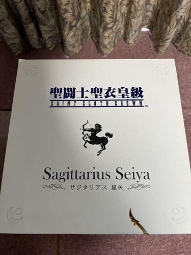 Figura Bandai Saint Seiya Saint Cloth Myth Sagitario versión tela dorada - Imagen 5 de 6