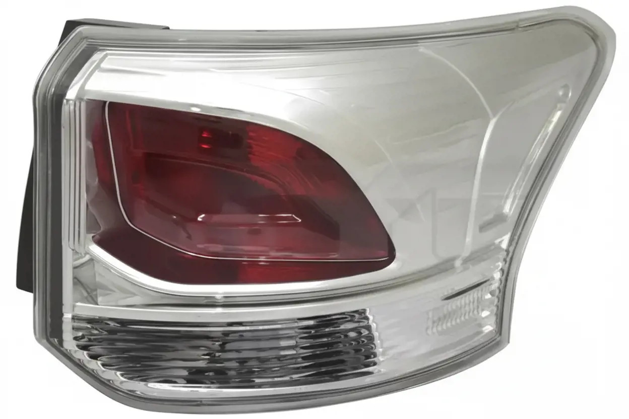 Faro posteriore Sx 11-6632-15-9 TYC per MITSUBISHI OUTLANDER III