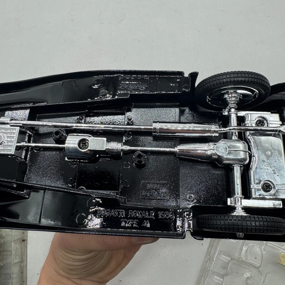 Model Car Bugatti Royale 1930 Type 41 - Solido - Scale 1:18 - Image 4 of 4