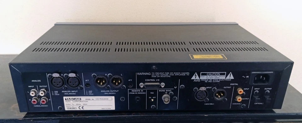 Tascam CD-RW 2000 registratore masterizzatore professionale - Image 3 of 4