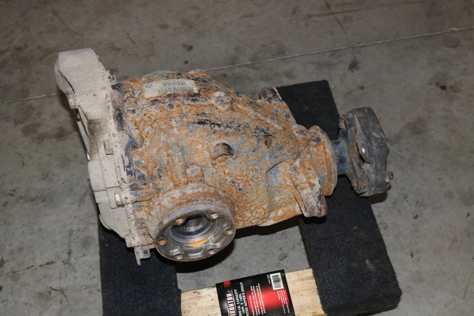 2006 BMW 330XI 3.0L - EIXO TRASEIRO Diferencial / DIFF (3.23) 7529907 - Imagem 3 de 4