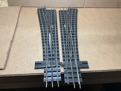 GARGRAVES SPUR O WEICHENWEICHE GLEISPAAR RECHTS & LINKS 3 SCHIENEN 40 CM