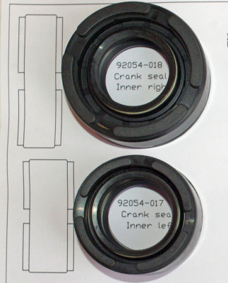 Kawasaki 500 H1/A/B/C/D/E/F/KH  inner crankshaft seals 92054-018 and 92054-017