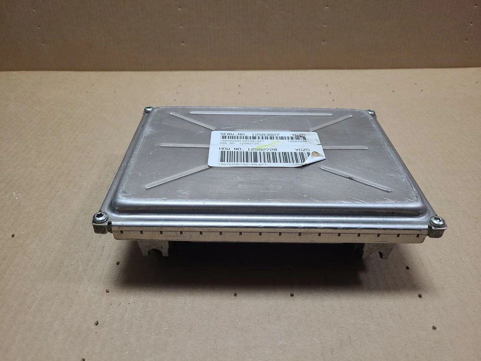 2003-2005 CHEVY MONTE CARLO IMPALA 3.8L MÓDULO DE CONTROLE DE MOTOR FABRICANTE DE EQUIPAMENTO ORIGINAL ECM 12583827 - Imagem 3 de 4
