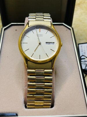 Vintage Seiko Quartz 7N43-8A89 Men's Gold Tone Date/Day Watch