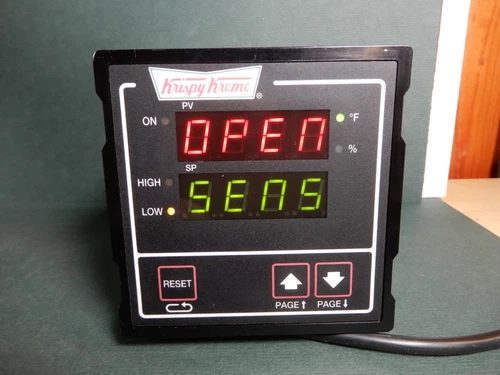 Krispy Kreme Chromalox Temperature Controller 2104-RO100-0002 Great Condition