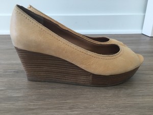 lucky brand peep toe wedges