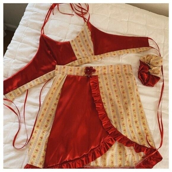Vintage Red Floral Summer Satin Crop Top Skirt Se… - image 9