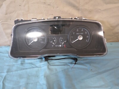   07-08 Lincoln Town Car Instrument Speedometer Cluster 224k OEM 8W13-10849-AB