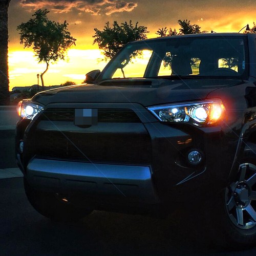 Switchback 28-SMD LED Front Turn Signal Light Bulbs for 2014-2019 Toyota 4Runner - Picture 9 of 10