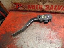 04 05 06 07 Saturn Vue gas accelerator throttle pedal 15222244