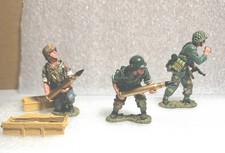 King Country WW2 German WS 056 88mm Gun Crew Set B MIB RETIRED WAFFEN SS 2004