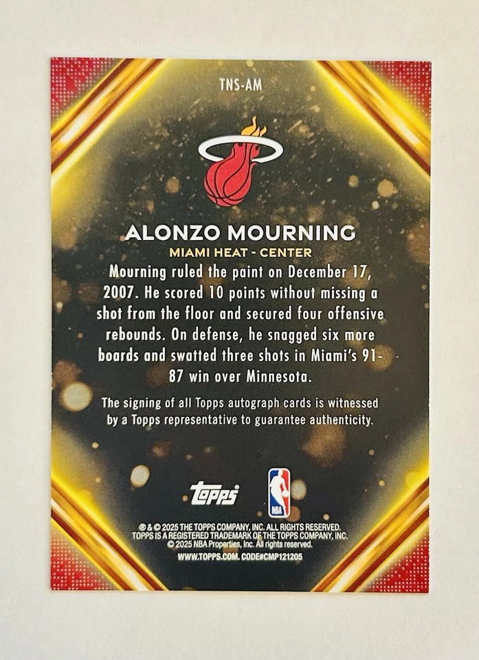 2025-26 Topps #TNS-AM - Alonzo Mourning (HOF) - Topps Notch Signatures Auto SP! Foto 3 de 3