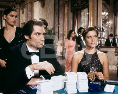 Lizenz Zum Töten - James Bond (1989) Timothy Dalton, Carey Lowell 10x8 Foto