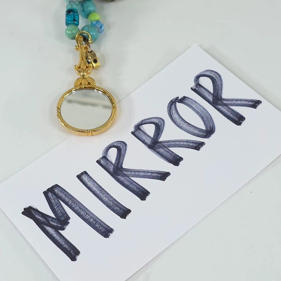 COLLAR TURQUESA PERLAS AGUA DULCE CRISTAL ESTRÁS CON ESPEJO COLGANTE DORADO Foto 2 de 4