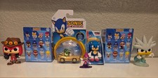 Funko Mystery Knuckles & Silver Sonic  + Jakks  Vector Car + Jakks Digital Sonic
