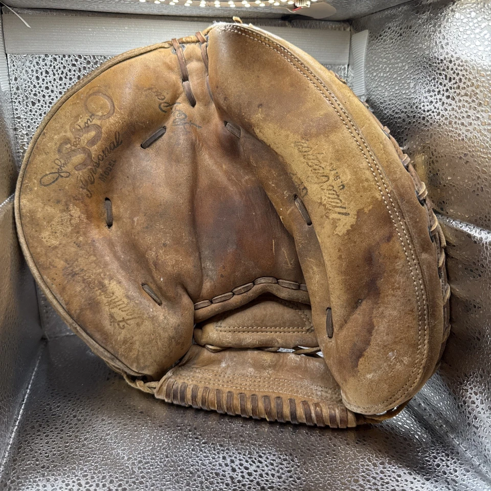 MacGregor GC30 Personal Model Catcher's - Image 2 of 2