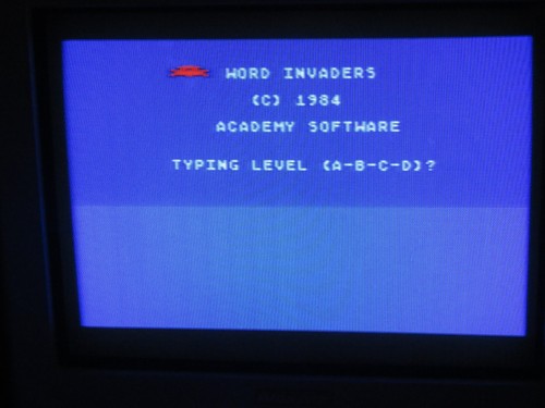 TYPING TUDOR / WORD INVADERS (Atari 400/800/XL/XE, 1984) (Disk & Manual) NTSC - Picture 9 of 10